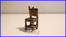 Ancien Poids d'Or Ashanti Akan Chaise Symbole de Akan Royal XVIII-XIXe Siècle Ancien Poids d'Or Ashanti Akan Chaise Symbole de Akan Royal XVIII-XIXe Siècle