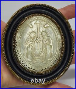 Ancien XIXe siècle. Cadre en ébène en bronze Ormolu en bronze sculpté à la ma