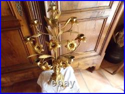 Ancien candélabre, objet religieux, bougoir, fleurs, 7 feux, XIXe siècle Ancien candélabre, objet religieux, bougoir, fleurs, 7 feux, XIXe siècle