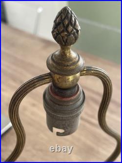 Ancien pied de lampe en porcelaine de Chantilly monture bronze XIX siècle