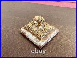 Ancien presse-papiers, bronze et marbre rouge, France, XIXe siècle