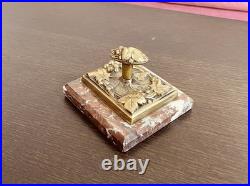 Ancien presse-papiers, bronze et marbre rouge, France, XIXe siècle