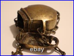 Ancienne Boîte à Silex Amorçoir en bronze doré chasse Moyen-Orient XIXe siècle