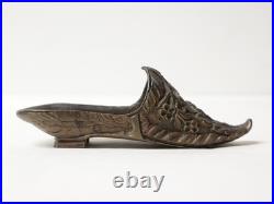 Ancienne Paire miniature de chaussures mules en bronze décorées XIX-XXe siècle
