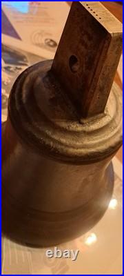 Ancienne cloche bronze XIXe siècle chapelle victorienne / cloche d'école 8.5 kg