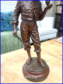 Ancienne statue en bronze signée Charles Anfrie joueur de toupie fin XIX siècle