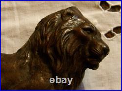 Anciens lions en bronze, barre de cheminée, âtre, décoration du XIXe siècle