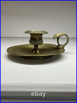 BOUGEOIR À MAIN EN BRONZE CISELÉ ÉPOQUE EMPIRE, XIX eme SIÈCLE