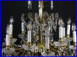 Baccarat, Grand Lustre 12 Lumières En Cristal Et Bronze, époque XIX ème Siècle