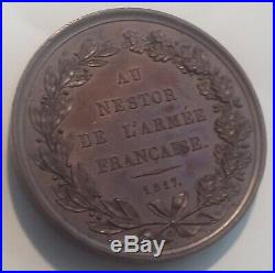 Belle médaille XIXe AU NESTOR DE L'ARMÉE FRANÇAISE signée Puymaurin 1817 Condé