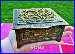 Boite bijoux Chrysanthèmes bronze Art Nouveau XIX siècle Jewelry box Chrysanthem