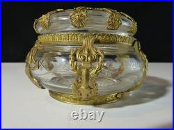 Bonbonnière boite ancienne 19 siècle XIX en cristal taillé monture bronze ciselé