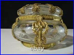 Bonbonnière boite ancienne 19 siècle XIX en cristal taillé monture bronze ciselé