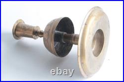 Bougeoir bronze gravé Iran Qadjar Perse XIXe siècle (68108) Bougeoir bronze gravé Iran Qadjar Perse XIXe siècle (68108)