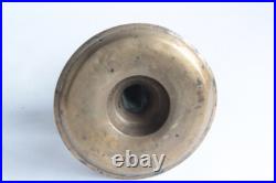 Bougeoir bronze gravé Iran Qadjar Perse XIXe siècle (68108) Bougeoir bronze gravé Iran Qadjar Perse XIXe siècle (68108)