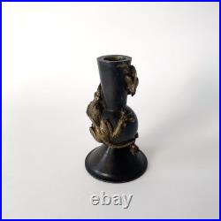 Bougeoir chinois en bronze patiné, décor au dragon impérial Fin XIXe siècle