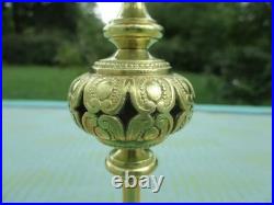 Bougeoirs anciens 2 pièces Médaillons bronze XIX siècle France