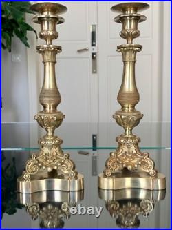 Bougeoirs en Bronze Paire Chandeliers Bougies Décoration XIXe siècle Bougeoirs en Bronze Paire Chandeliers Bougies Décoration XIXe siècle