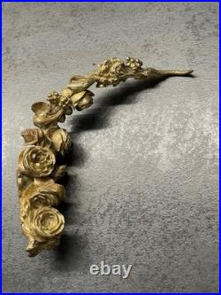 Bronze ancien Couronne De Fruits Et De Fleurs Bronze Doré XIXe Siècle 584 Gr