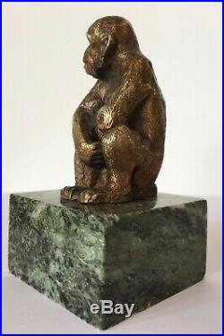 Bronze animalier représentant un Petit singe époque XIX ème siècle