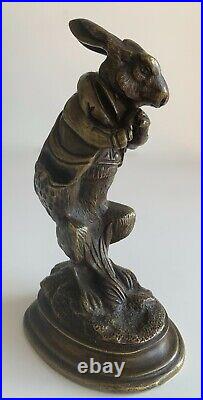 Bronze animalier représentant un lièvre d époque de la fin du XIX ème siècle