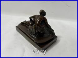 Bronze érotique a patine brune S. M XIX siècle