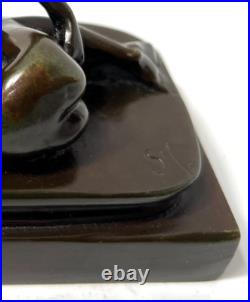 Bronze érotique a patine brune S. M XIX siècle