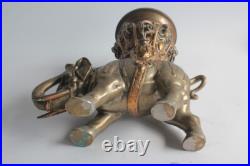 Brûle parfum Lampe à huile orientaliste bronze Éléphant XIXe siècle (73170) Brûle parfum Lampe à huile orientaliste bronze Éléphant XIXe siècle (73170)