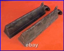 Chenet Cheminée fonte de fer et bronze Statue lions ailés XIX siècle Griffons