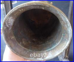 Cloche chinoise XIX-XX Siecle rare temple bell bronze on hardwood stand 19thc