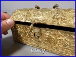 Coffret en bronze doré de style néo-gothique, XIXe siècle
