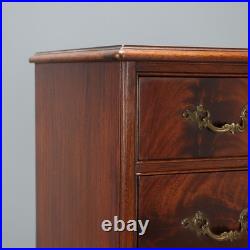 Commode Ancienne Acajou 6 Tiroirs Bronze Angleterre du XIXe Siècle Originale Commode Ancienne Acajou 6 Tiroirs Bronze Angleterre du XIXe Siècle Originale