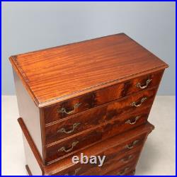 Commode Ancienne Acajou 6 Tiroirs Bronze Angleterre du XIXe Siècle Originale Commode Ancienne Acajou 6 Tiroirs Bronze Angleterre du XIXe Siècle Originale