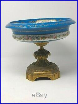 Coupe Bleu de Sèvres & Bronze Doré & Peinture & Porcelaine & XIX ème Siècle