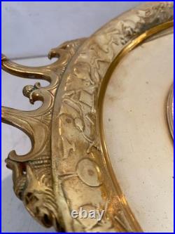 Coupe sur pieds en bronze de F-Levillain fondeur Barbedienne. XIX siècle Coupe sur pieds en bronze de F-Levillain fondeur Barbedienne. XIX siècle