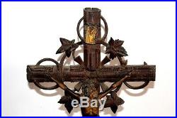 Crucifix d'autel forêt noire XIXe Siècle