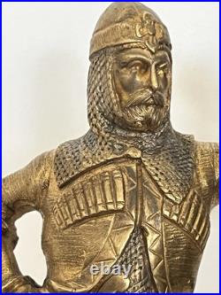 Ecole russe du XIXe siècle Tcherkesse du konvoï Bronze S'ouvrant en 2 Ecole russe du XIXe siècle Tcherkesse du konvoï Bronze S'ouvrant en 2