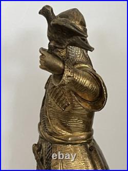 Ecole russe du XIXe siècle Tcherkesse du konvoï Bronze S'ouvrant en 2 Ecole russe du XIXe siècle Tcherkesse du konvoï Bronze S'ouvrant en 2