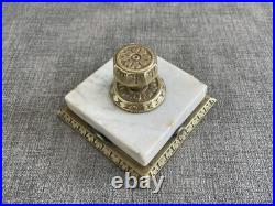 Élégant presse-papiers français ancien Marbre et bronze Début XIXe siècle