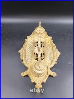 Encrier en bronze doré dans le goût rocaille XIXe siècle