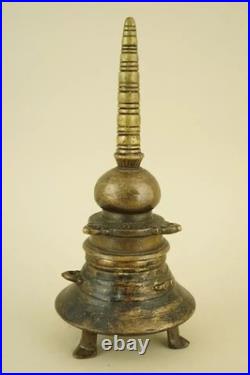 Encrier indien ancien en forme de pagode, bronze doré, Inde, XIXe siècle