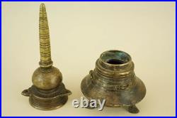 Encrier indien ancien en forme de pagode, bronze doré, Inde, XIXe siècle