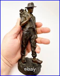 Époque XIXe siècle sculpture en bronze le retour des champs signé JEAN GARNIER