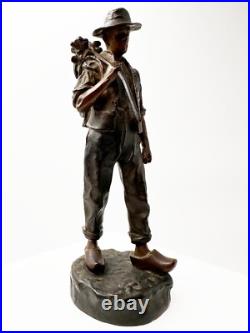 Époque XIXe siècle sculpture en bronze le retour des champs signé JEAN GARNIER