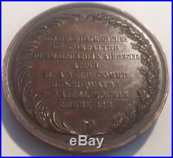 FRANCE Belle médaille XIXe Duc de Berry signée Andrieu 1820