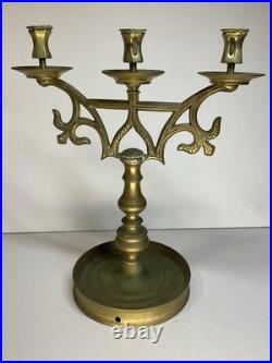 GRANDS CHANDELIERS EN BRONZE DORÉ DE STYLE NÉO GOTHIQUE, XIX eme SIÈCLE