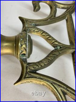 GRANDS CHANDELIERS EN BRONZE DORÉ DE STYLE NÉO GOTHIQUE, XIX eme SIÈCLE