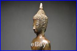 Grand Bouddha en bronze en Mettakaruna Mudra / Laos Fin XIXè début XXè siècle