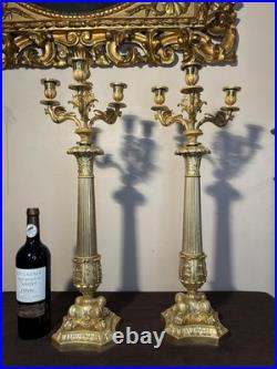 Grande Paire De Candélabres En Bronze Doré d'époque Empire, début XIX-eme Siècle