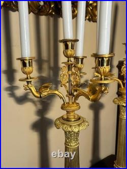 Grande Paire De Candélabres En Bronze Doré d'époque Empire, début XIX-eme Siècle